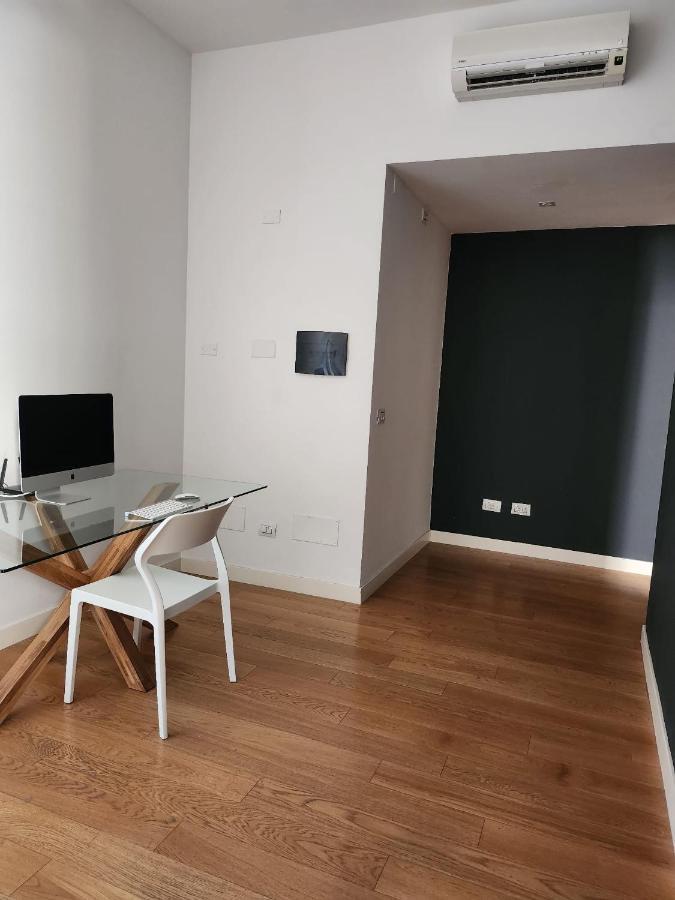 Suite Via Roma 107 Sassari Bagian luar foto